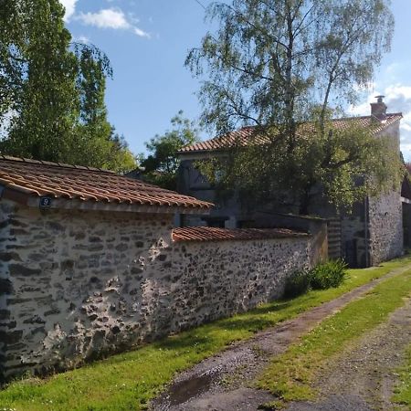 Maison A La Campagne Les Brouzils Экстерьер фото